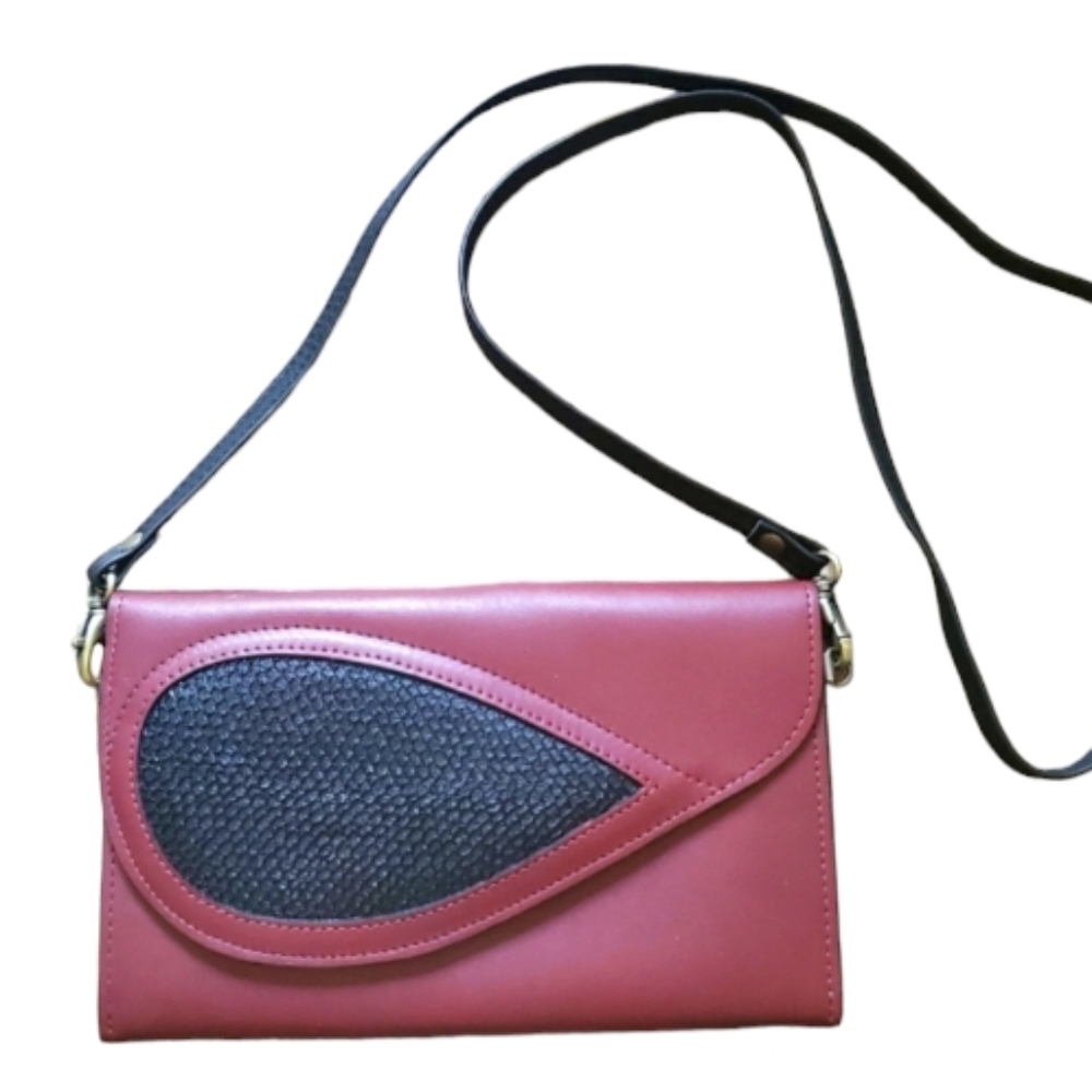 ALASKA SALMON LEATHER CO bag